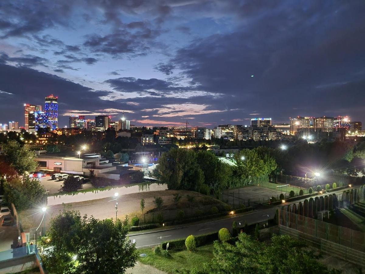 Grand Look & Best Location For Business On Bucharest Exterior photo