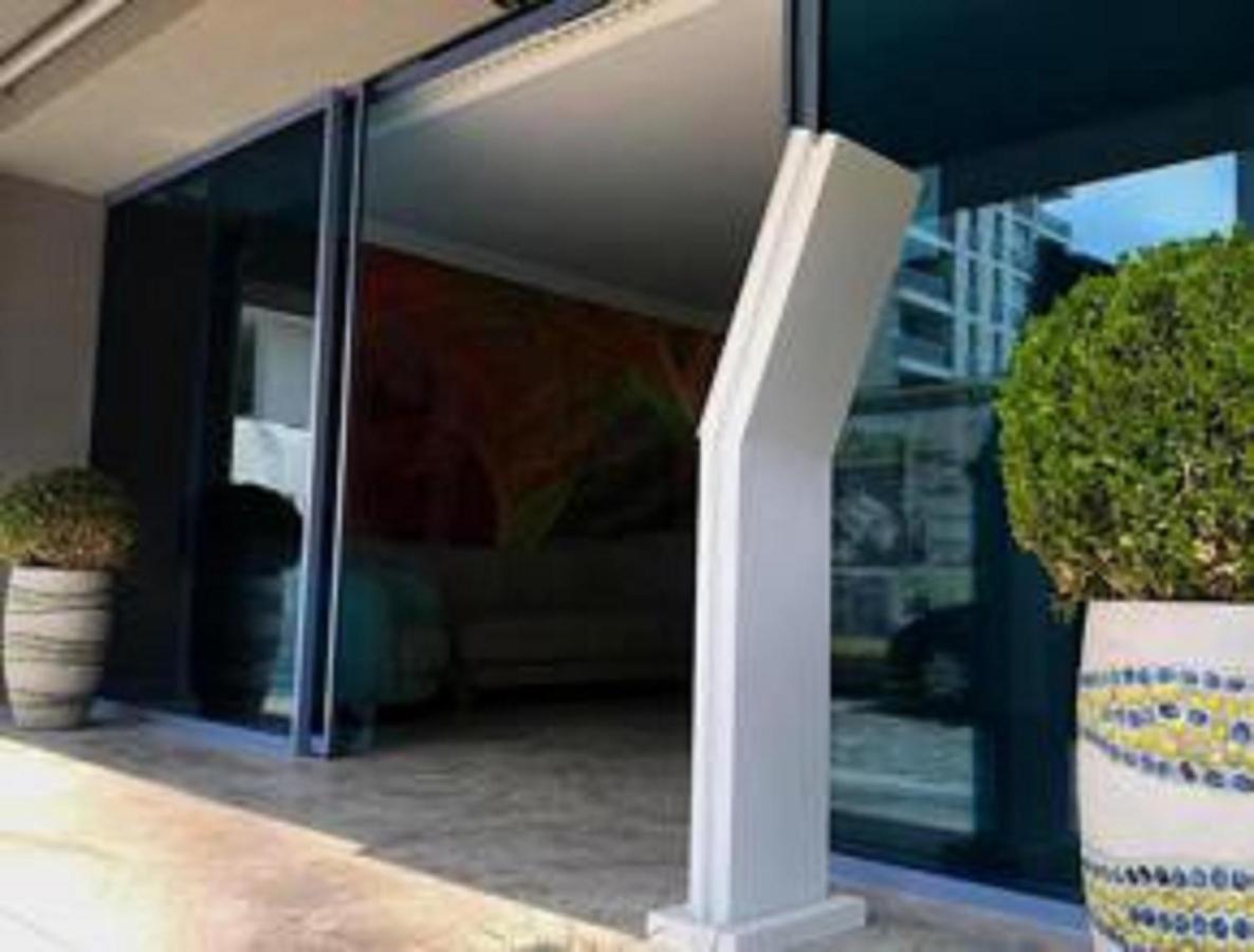 Grand Look & Best Location For Business On Bucharest Exterior photo