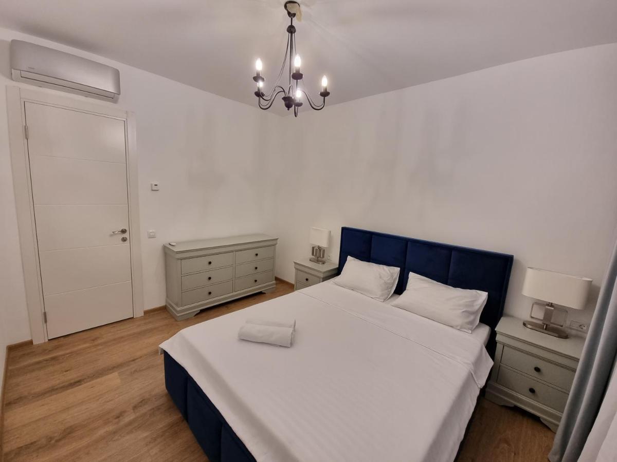 Grand Look & Best Location For Business On Bucharest Exterior photo