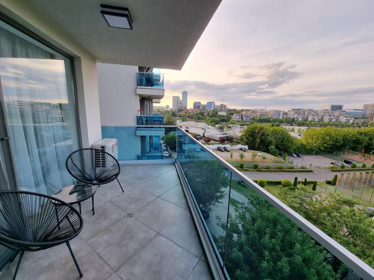 Grand Look & Best Location For Business On Bucharest Exterior photo