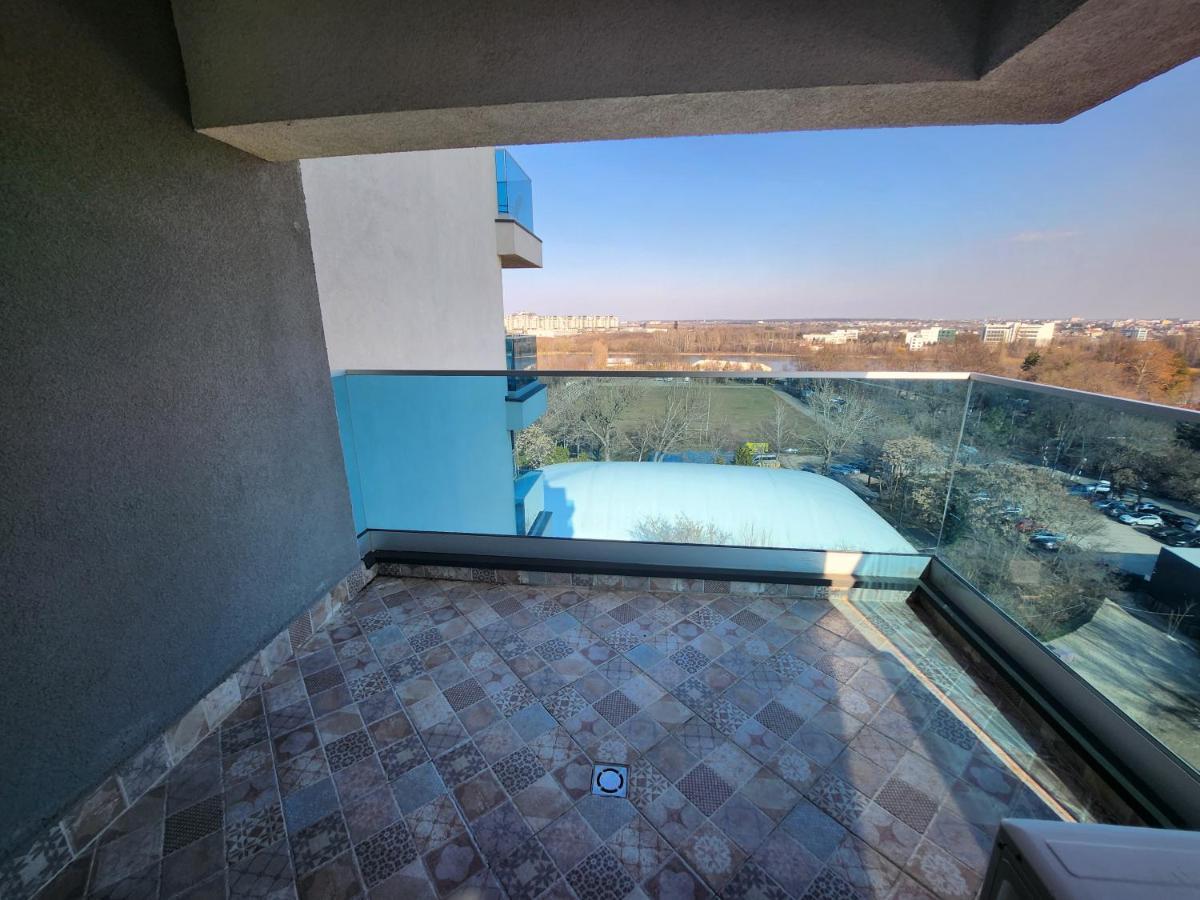 Grand Look & Best Location For Business On Bucharest Exterior photo